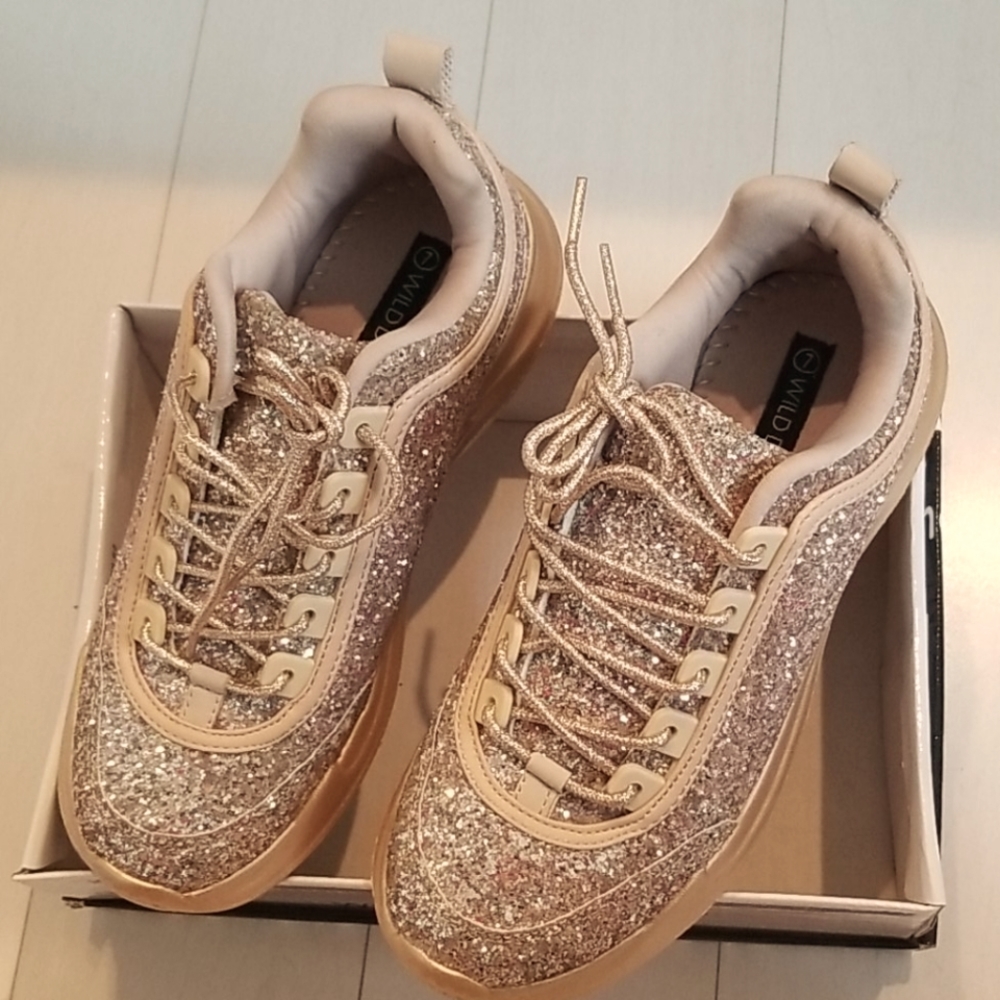 fun sparkling sequin sneakers NWOT